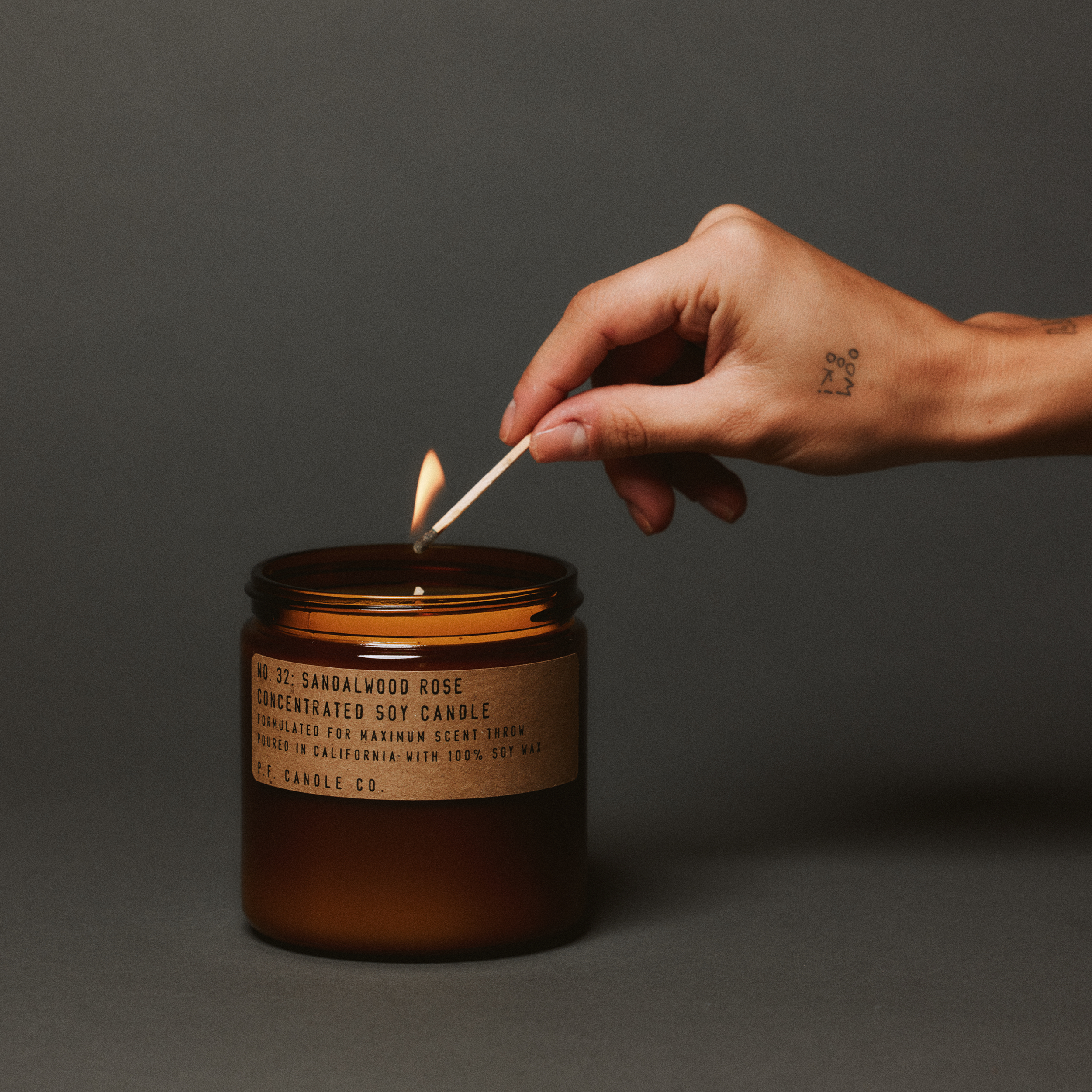 P.F. Candle Co. Sandalwood Rose Classic Large Concentrated Scented Soy Wax Candle - Thumbnail 2